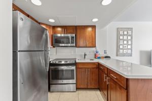 #Marbella Lane - Ocean Breeze Lagoon front Stay