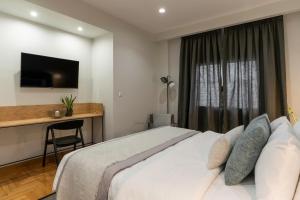 High end Apt, Kingsize bed w Park-view & Netflix!