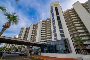 Phoenix VI 6012 condo