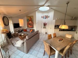 Ferienhaus am Meer mit Kamin & Sauna - Seestern 251