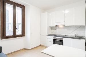 Navigli Studio 6 - Two Steps from Porta Genova by InnStay