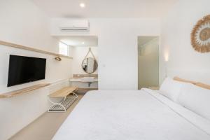 Casa Sudz Villa 3BR in Ungasan Uluwatu Bali by Damaresa