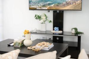 Modern 3BR House 7min Drive to Leppington Station