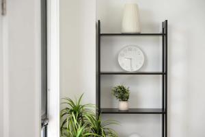 Modern 3BR House 7min Drive to Leppington Station