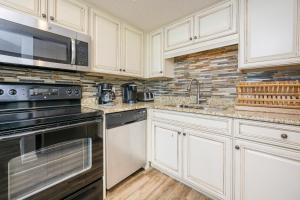 Phoenix I 1024 condo