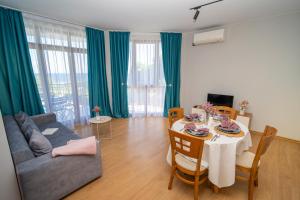 Via Pontica 123 Guest Apartments