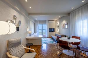 Sea view aparment Nea Paralia