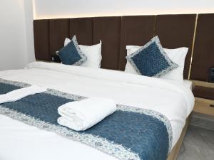 Gulmohar Resort