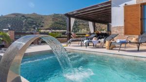 Cortijo El Manzano Salvatierra Torrox by Ruralidays