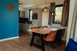 6 - Persoons Lakeside 15 Bungalow