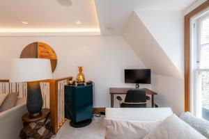 Elegant Executive Private House St James Park