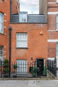 Elegant Executive Private House St James Park