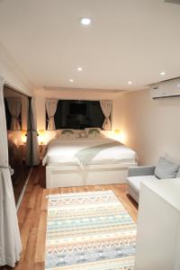 Hidden Valley GLAMPING