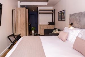 Home Suite Hotels Station House