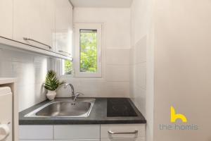 Modern Studio Escape near Seaside & Marina!