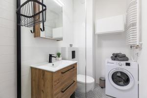 Św Stanisława SuperApart - Comfortable Apartment with Parking