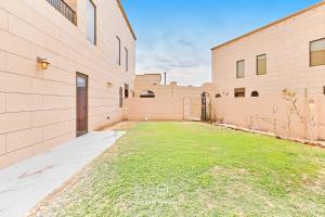Luxury Elie Saab 3BR Villa in Jasmine Lane