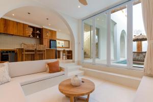 Mediterranean Oasis near Dreamland Beach 2BR