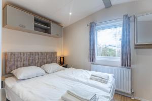 Welcome in - Chalet Vogel, Camping de Duinhoeve Burgh-Haamstede - Huisdiervrij