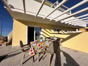 Biagio Blue Home img38