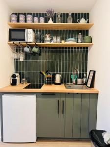 Studio with garden terrace near Paris and Orly