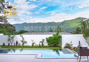 Modern Tropical 3BR Pool Villa with Mountain View