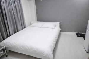 Noahs Ark Cozy Station Stay 5B