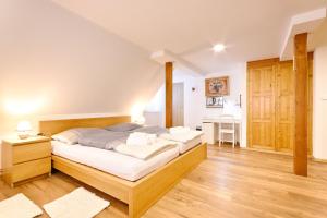 Ubytování NA KOVÁRNĚ JILEMNICE - HRABAČOV 786