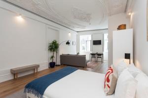 Your Base Porto Art District