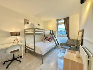 Cosy Abbey Road apartment