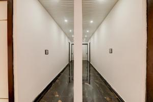 HOTEL O APPLE INN BEHIND STATE BANK OF INDIA