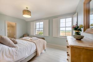 4 Bed in Southwold oc-hskimm