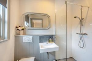 4 Bed in Southwold oc-hskimm