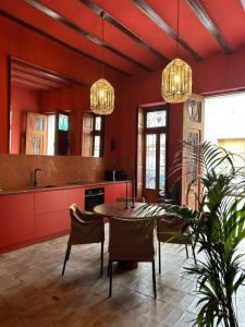 Designer apartment 500 meters from the beach