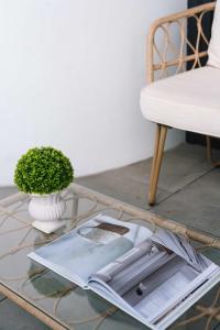 High Rise 2BR Apartment in Brisbane CBD