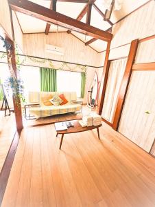 白子サーフハウス-ウッドデッキテラスでガスバーベキュー無料海徒歩五分風呂ジャグジー