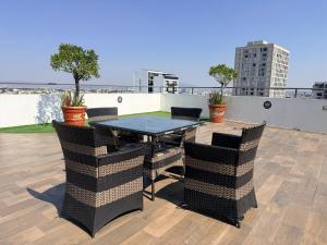 Departamento muy amplio, vista verde y alberca