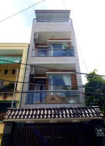 Dorm bed in the center with balcony and rooftop since 2026