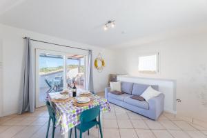 ISA-Residence with swimming-pool just 4 km from Baja Sardinia, apartments with outdoor private space and air conditioning