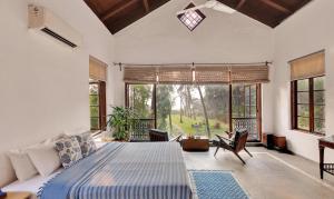 SaffronStays Thalassea - 4BHK Beachfront Villa with Lawn & Private Beach access