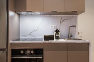 Waou Essence VI Antón Martín - Corta Duración