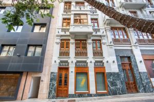 7 Luxury Suites By Karat