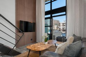 Soho on Strand A2 by CTHA