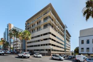 Soho on Strand A2 by CTHA