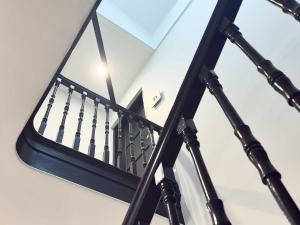 Host and Stay - The Seaview Lookout