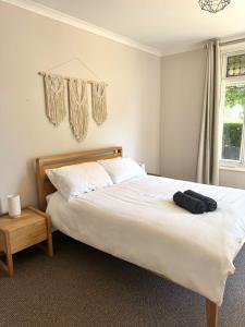 Modern Flat, Central Oxford and Private Parking