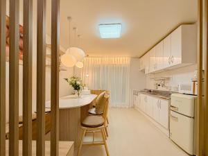 신규할인,논현동,강남성형외과,강남피부과,가로수길,한강공원,코엑스,홍대30분,잠실20분