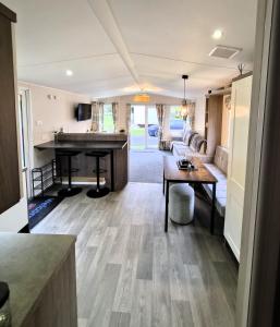 Sylvias Sunrise Caravan Skegness Southview