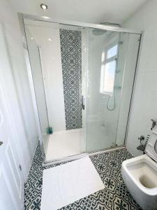 Central London in 30 mins Oxford Street