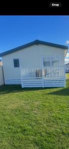 Aurora luxury beach lodge